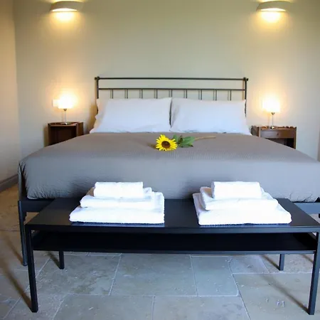 Angela ベッド・アンド・ブレックファスト フェルモ