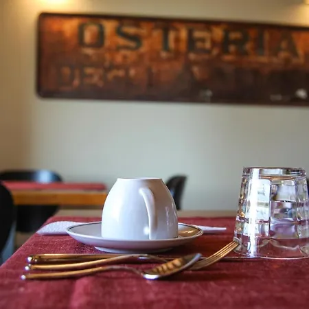 ベッド・アンド・ブレックファスト Angela フェルモ